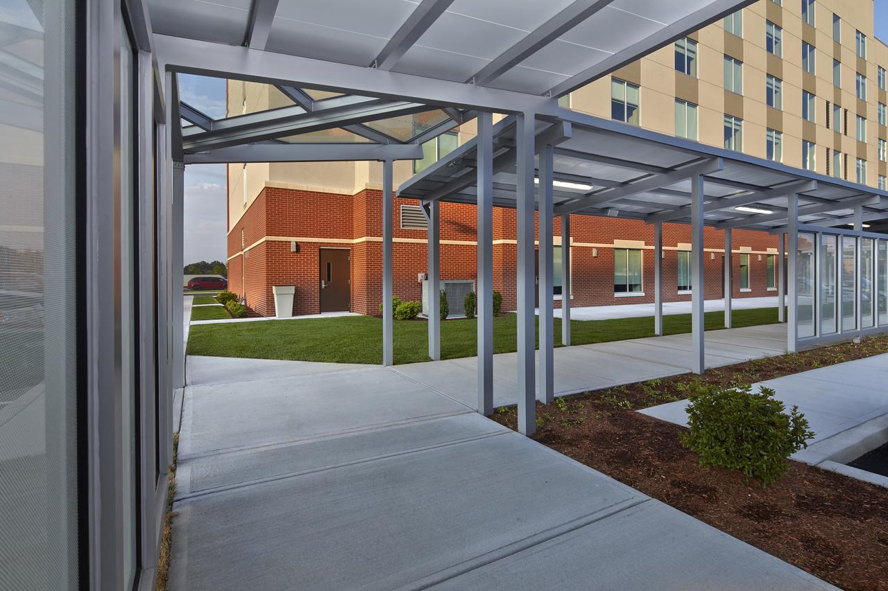 Hyatt Place Warwick/Providence Airport Exterior photo